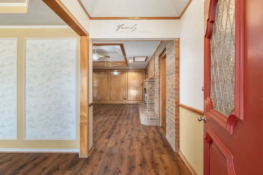 7401 Spring Lea Way, North Richland Hills, TX 76182 - Image #3