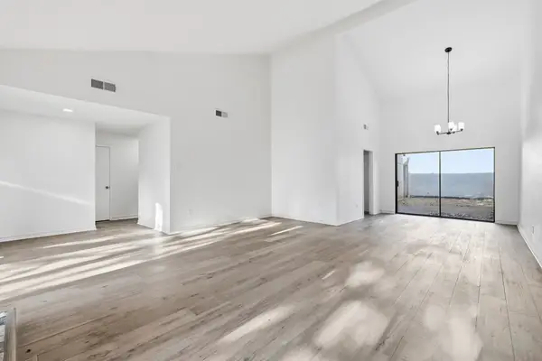 9611 Orchard Hill, Dallas, TX 75243