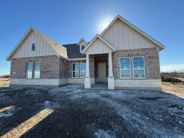 870 County Road 200, Valley View, TX 76272