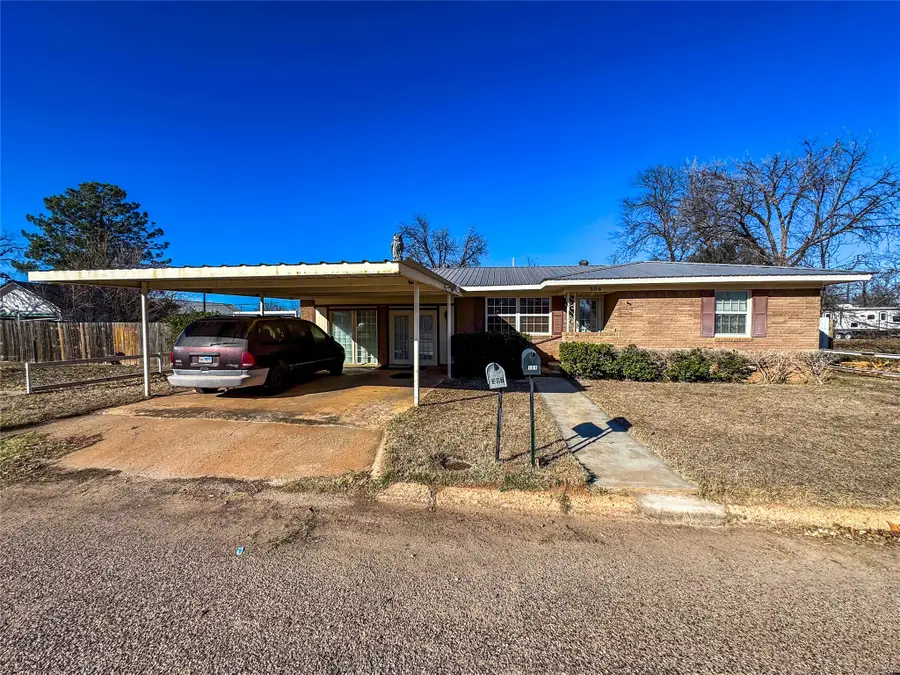 304 SE 2nd Street, Knox City, TX 79529 - Image #2
