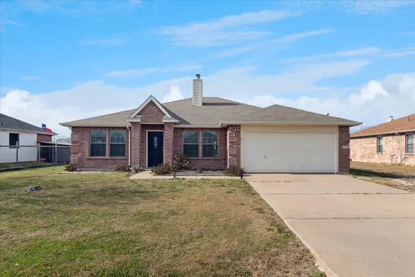 6336 Sand Stone Circle, Nevada, TX 75173