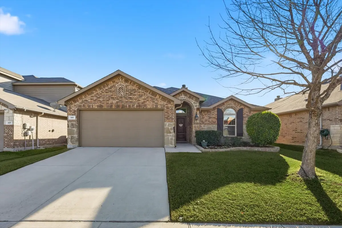 441 E Wishbone Lane, Fort Worth, TX 76052 - Image #1