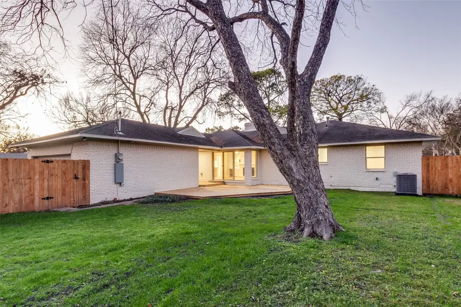 7006 Town North Drive, Dallas, TX 75231 - Image #2