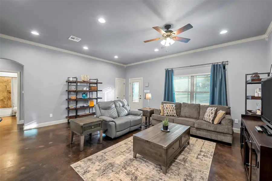 207 Cresthill Circle, Valley Mills, TX 76689 - Image #3