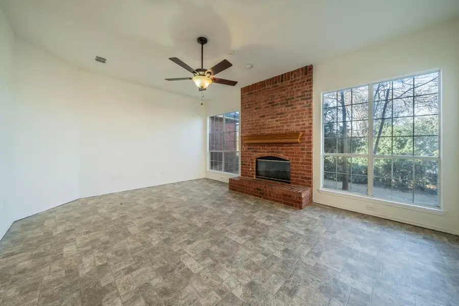 860 Tartan Trail, Highland Village, TX 75077 - Image #2