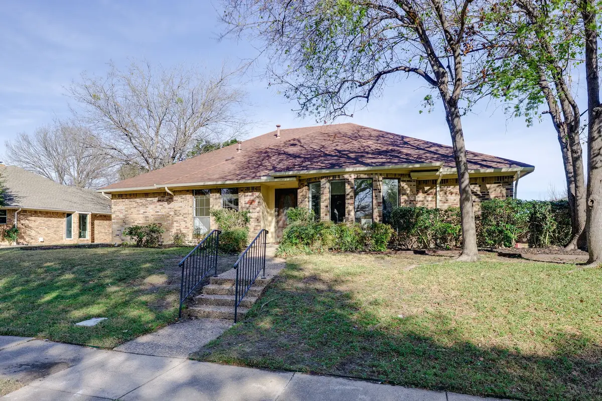 2109 Nob Hill, Carrollton, TX 75006 - Image #1
