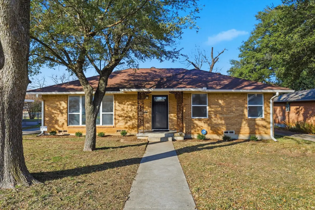 2617 Woodmere Drive, Dallas, TX 75233 - Image #1