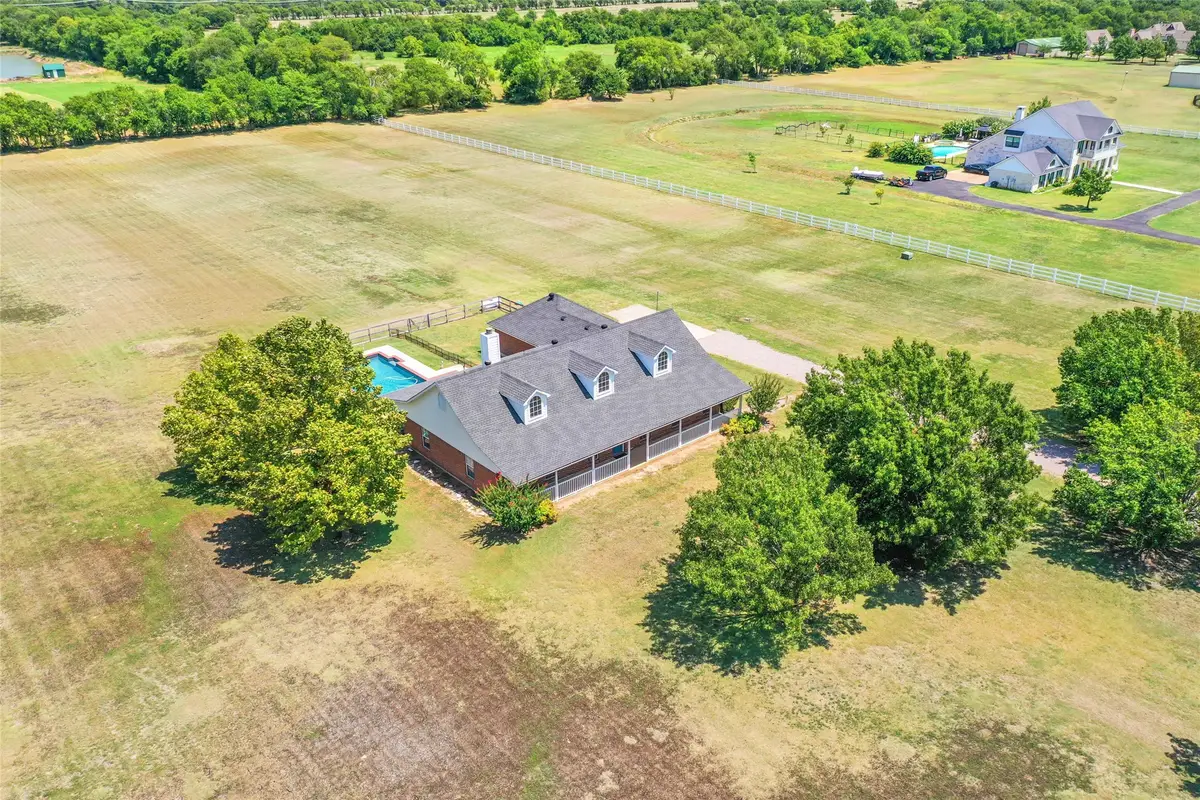 257 Cypress Point Drive, Gunter, TX 75058 - Image #1