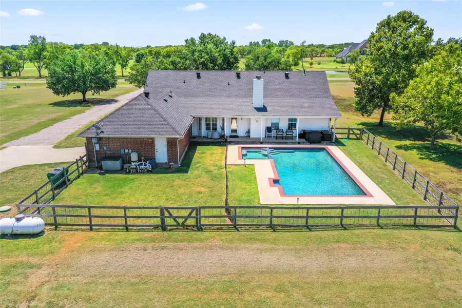 257 Cypress Point Drive, Gunter, TX 75058 - Image #3