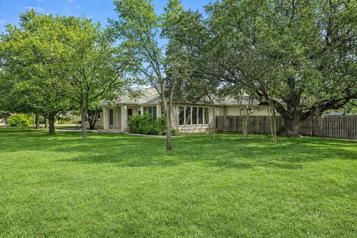 206 N Bouldin Street, Hamilton, TX 76531 - Image #1