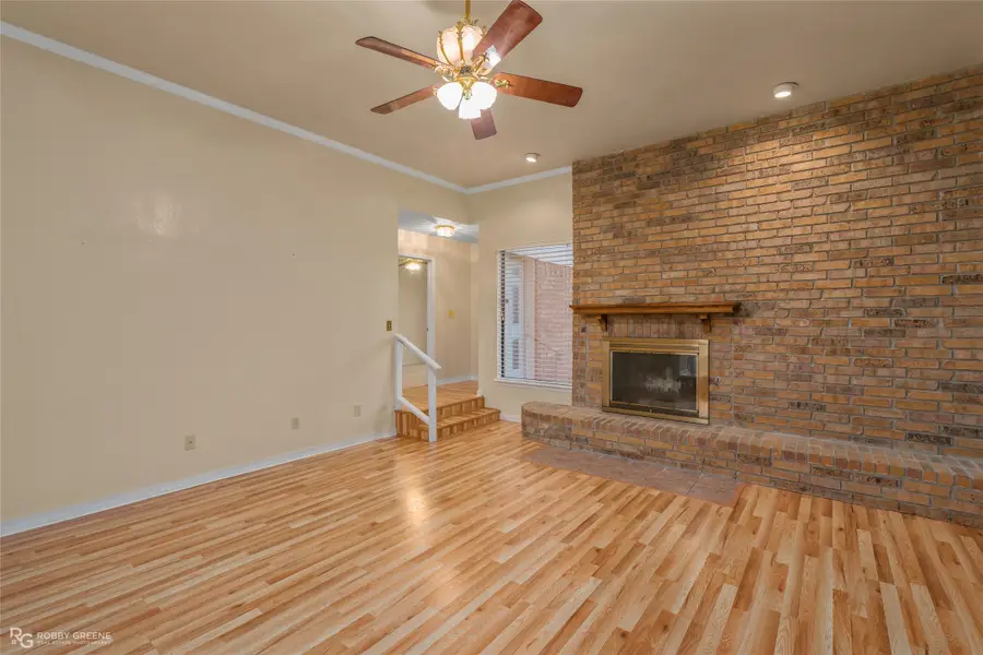 5702 Golden Meadows Drive, Bossier City, LA 71112 - Image #2