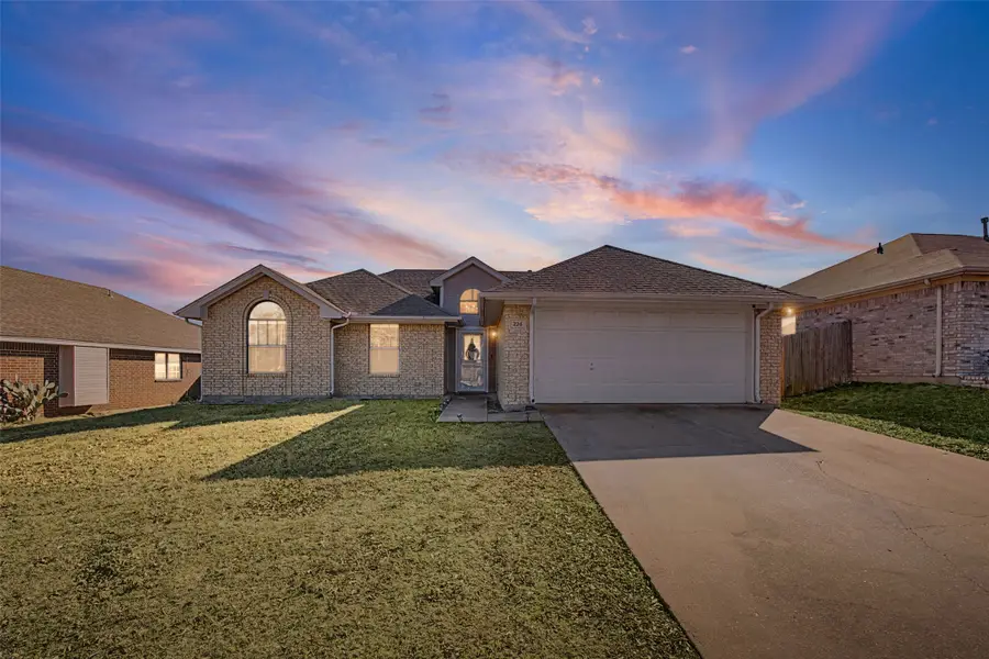 224 California Drive, Glenn Heights, TX 75154 - #2