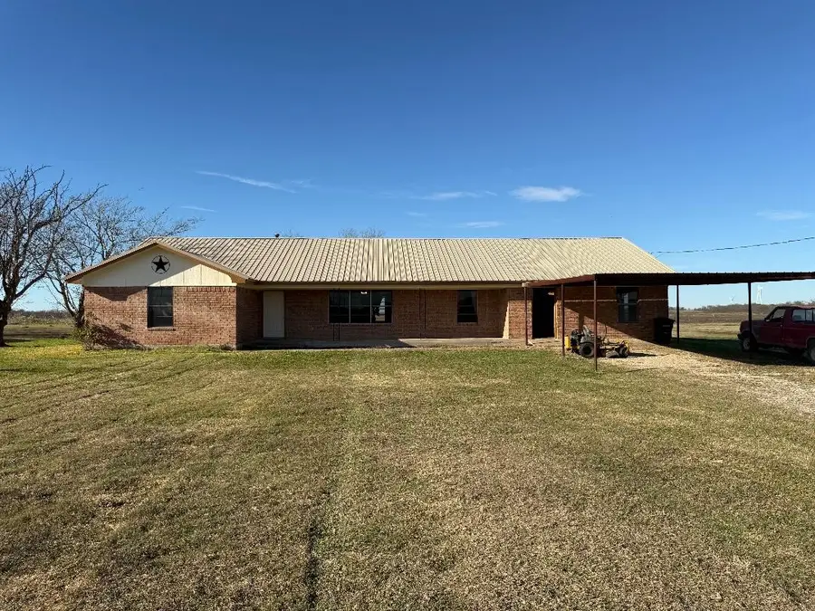 417 Lcr 318, Mart, TX 76664 - Image #2