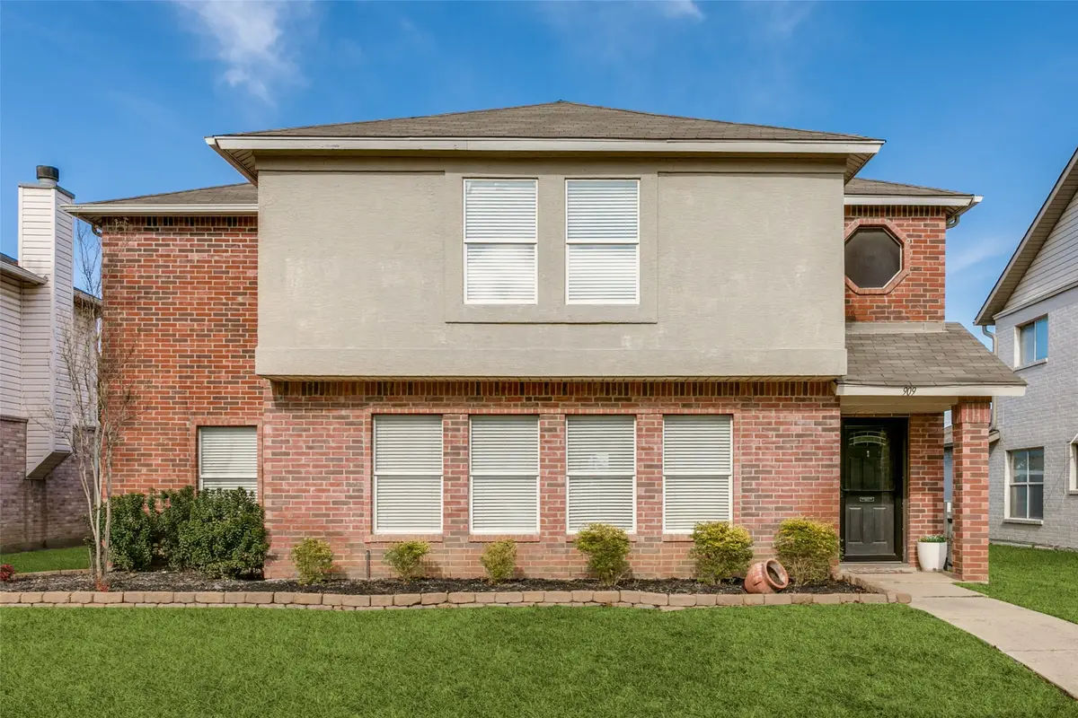 909 Orchid Drive, Lewisville, TX 75067 - Image #1