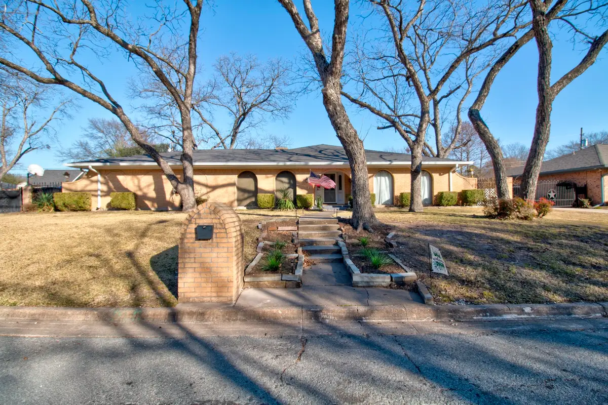 2517 Nantucket Drive, Sherman, TX 75092 - Image #1