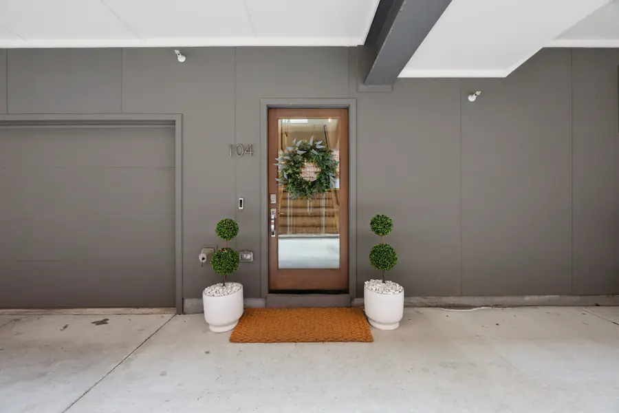 5015 Manett Street #104, Dallas, TX 75206 - Image #3