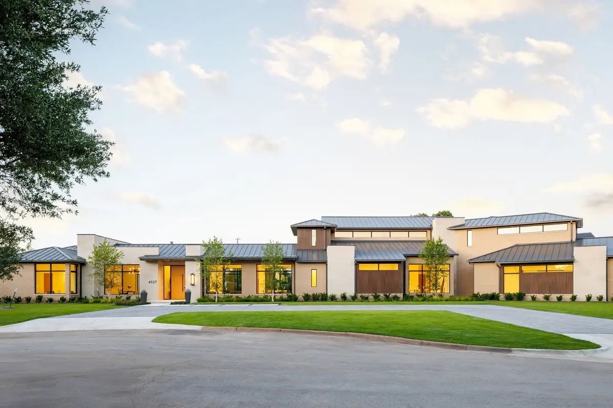 4527 N Lindhurst Avenue, Dallas, TX 75229 - Image #1