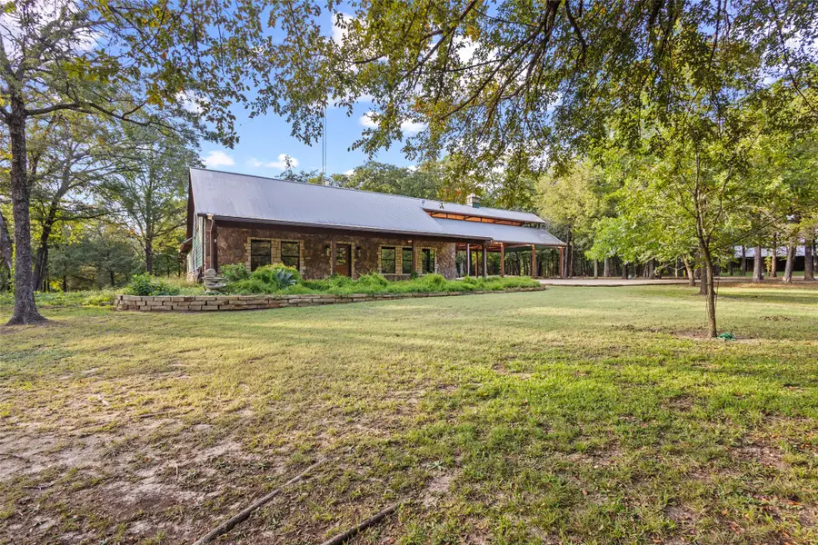 411 Hidden Meadows Lane, Denison, TX 75021 - Image #3