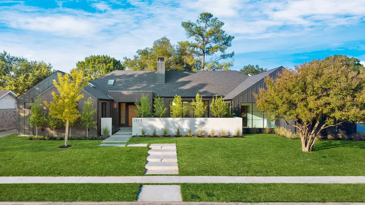 3373 Dorado Beach Drive, Farmers Branch, TX 75234 - Image #1