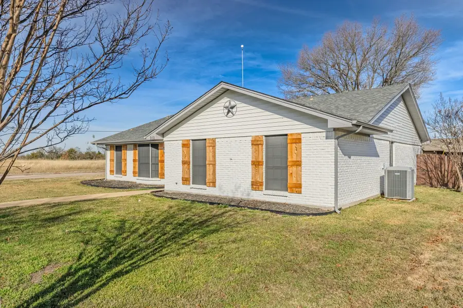 2401 Farr Street, Caddo Mills, TX 75135 - Image #3