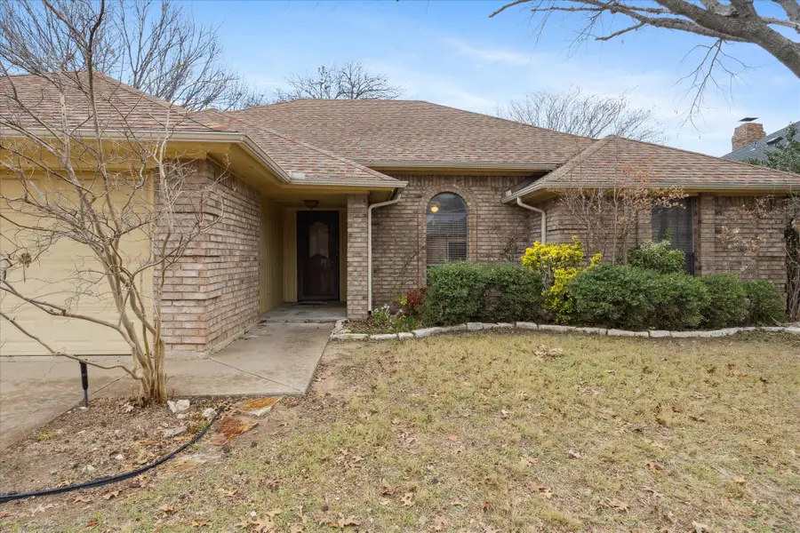7824 Mahonia Drive, Fort Worth, TX 76133 - Image #3