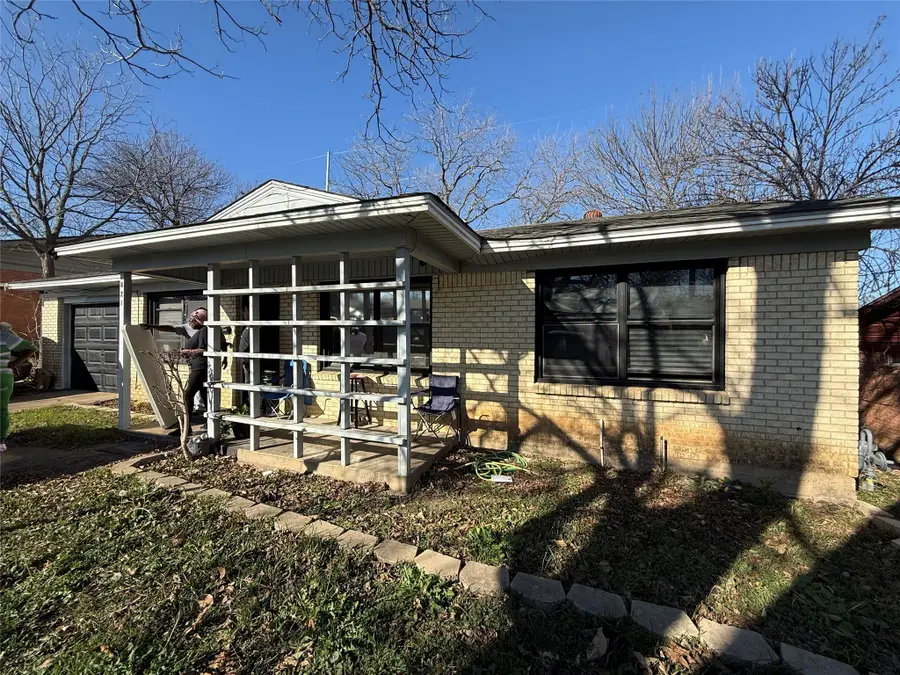 821 Bluewood Drive, Dallas, TX 75232 - Image #2