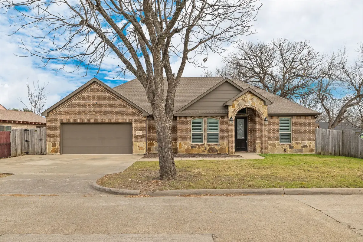2434 Avenue A, Grand Prairie, TX 75051 - Image #1