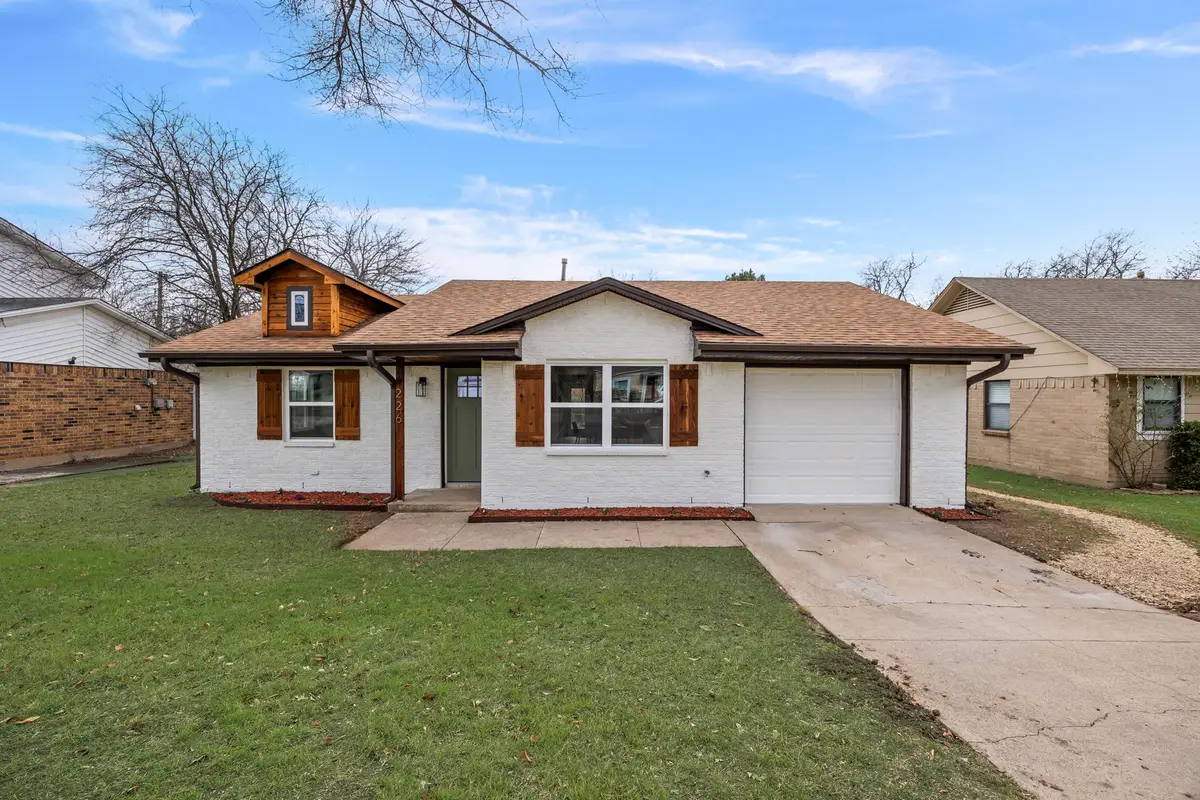 226 W Center Street, Duncanville, TX 75116 - Image #1