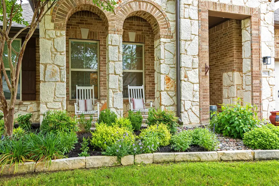 7512 Sabine Drive, McKinney, TX 75071 - Image #2