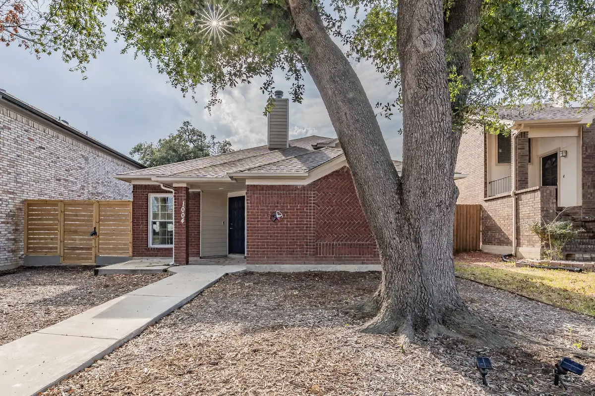 1004 Alameda Drive, Carrollton, TX 75007 - Image #1