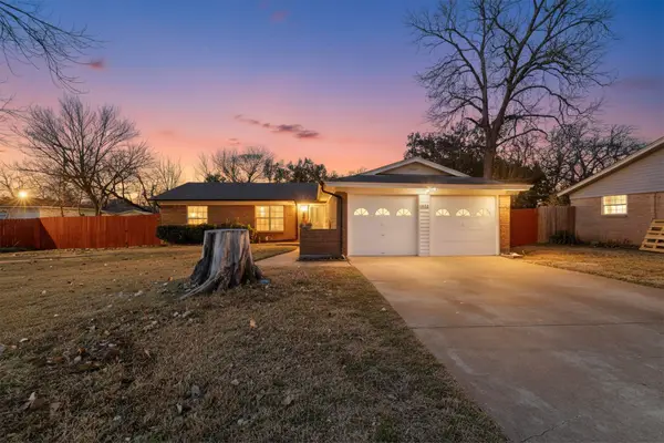 1102 Crisp Drive, Irving, TX 75061