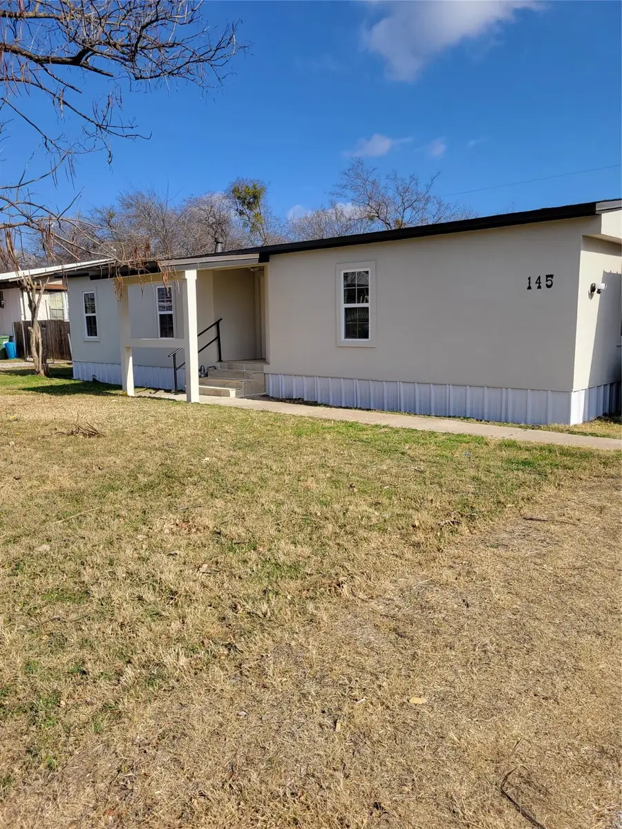 145 Lakeview Road, Roanoke, TX 76262 - Image #2