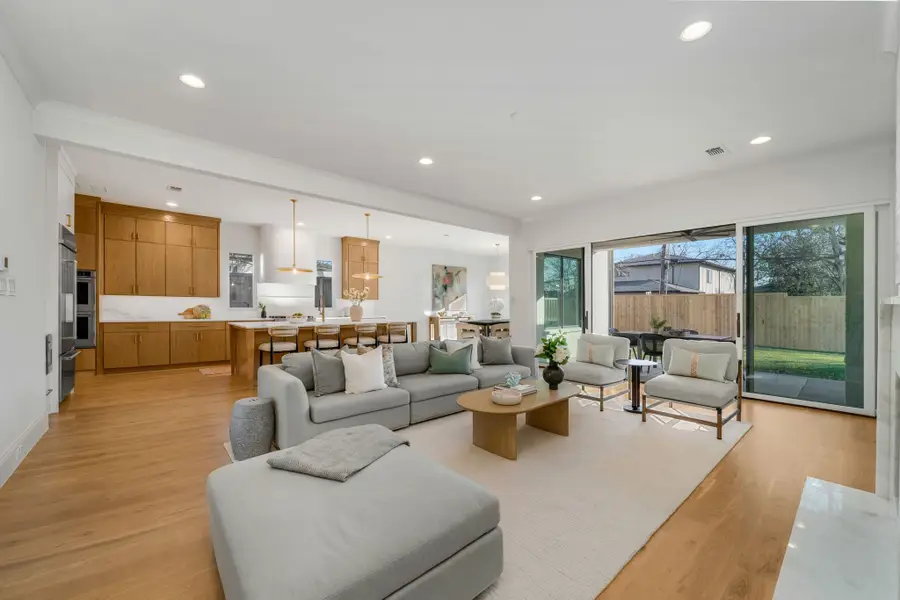 3884 Durango Drive, Dallas, TX 75220 - Image #2