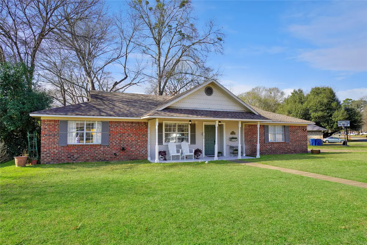 1000 Hillcrest Drive, Whitehouse, TX 75791 - #1