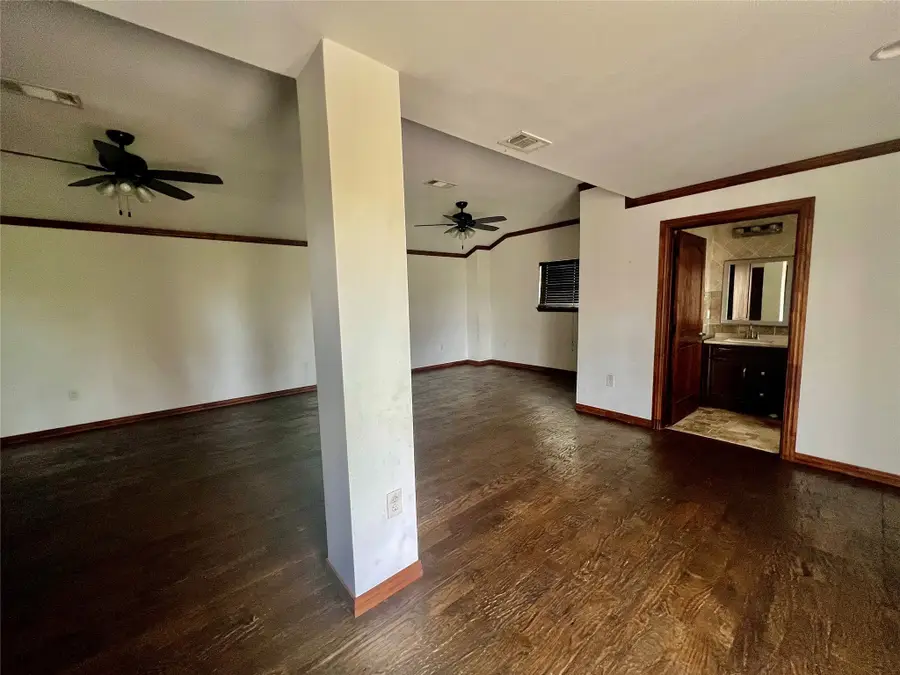 1919 Muncie Avenue, Dallas, TX 75212 - Image #3