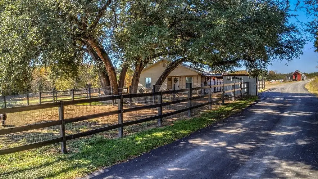2061 County Road 302, Glen Rose, TX 76043 - Image #1