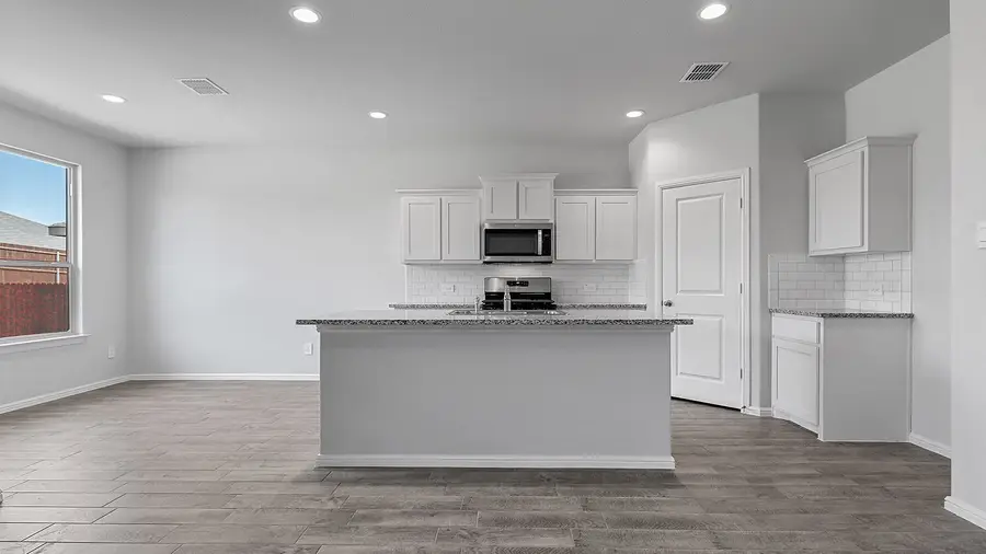 4321 Valley Brook Drive, Fort Worth, TX 76036 - Image #3