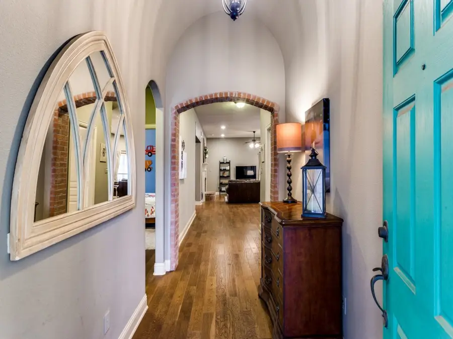 9837 Brazoria Trail, Fort Worth, TX 76126 - Image #3