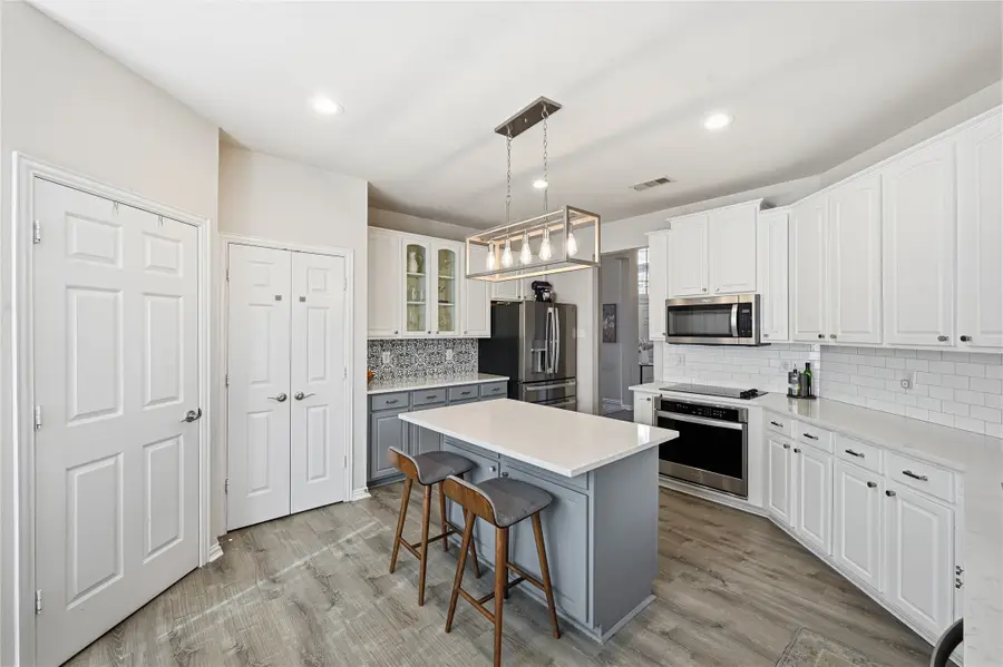 3512 Westminister Trail, Flower Mound, TX 75022 - Image #2