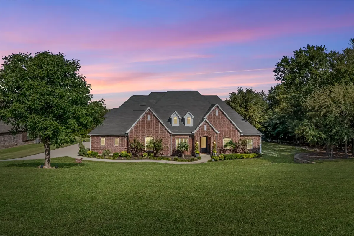 12317 Bella Colina Drive, Fort Worth, TX 76126 - Image #1