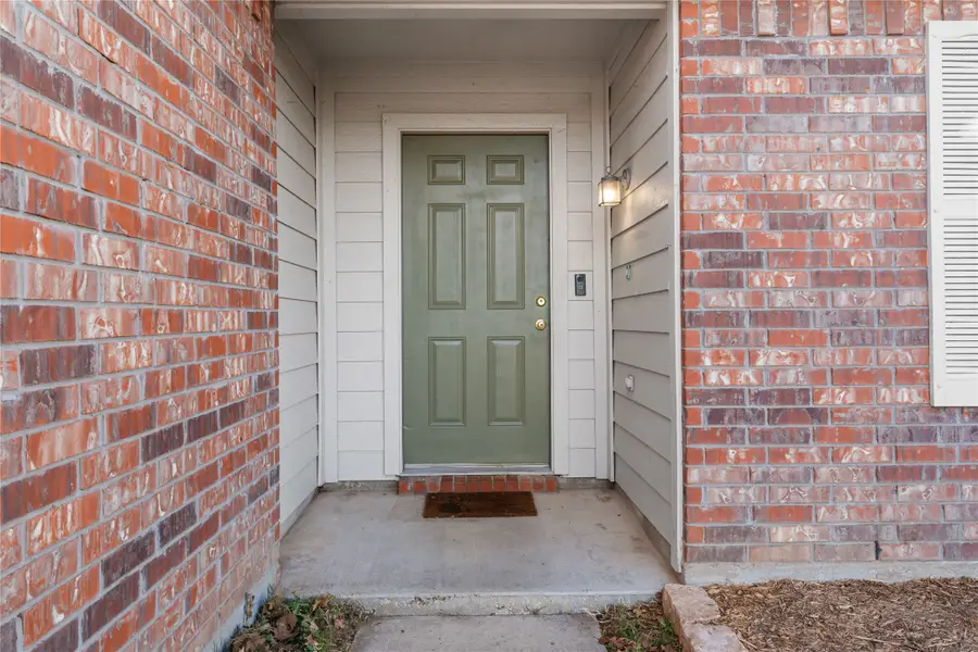 1401 Pheasant Drive, Sherman, TX 75092 - Image #2