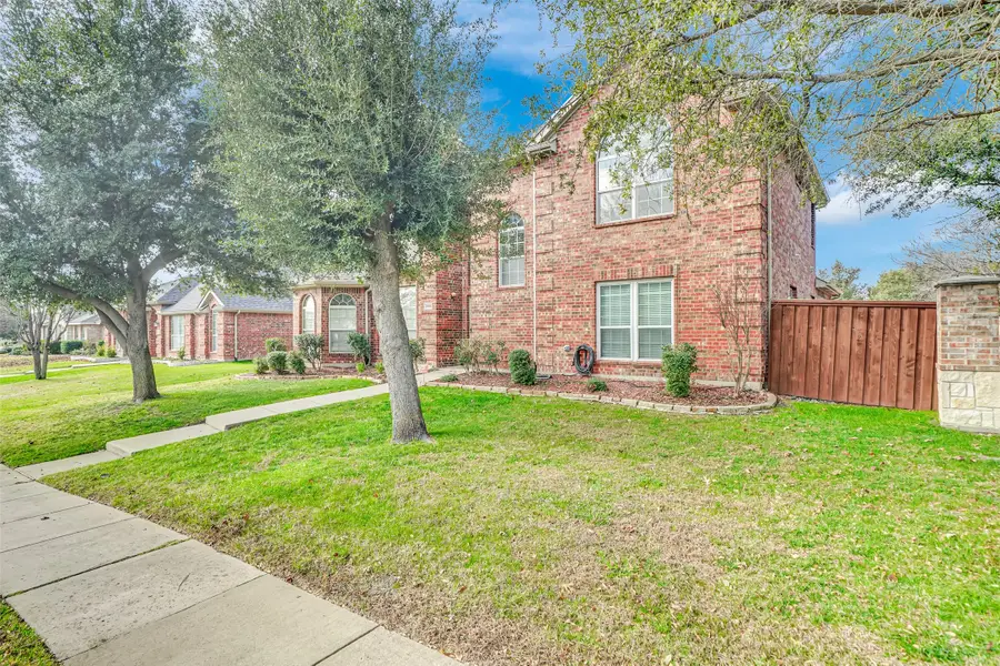 3305 Silver Springs Way, Rowlett, TX 75089 - Image #2