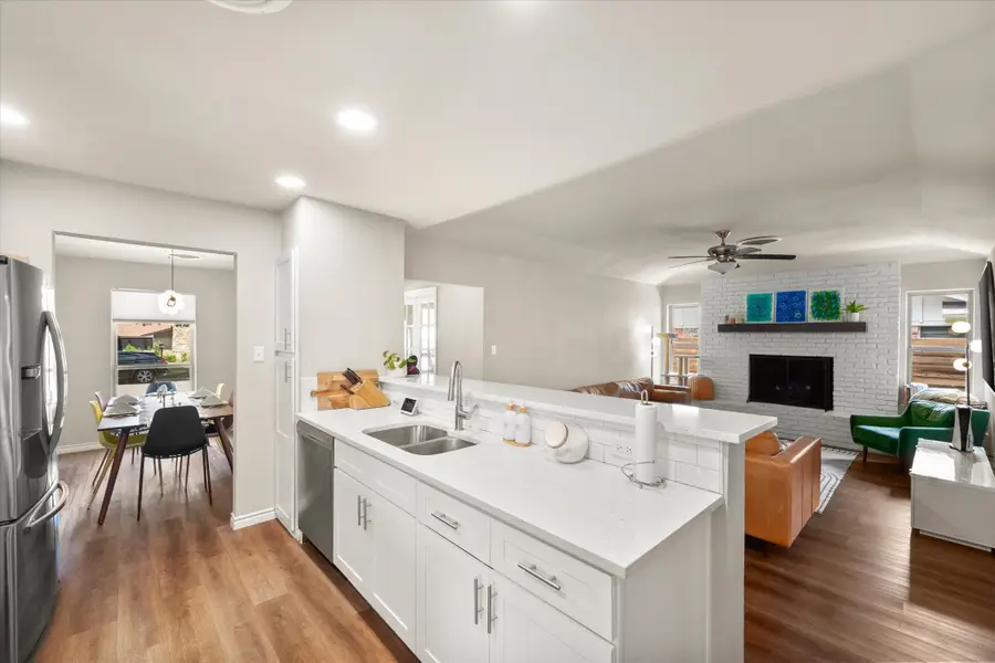 4904 Fall River Drive, Fort Worth, TX 76103 - Image #2