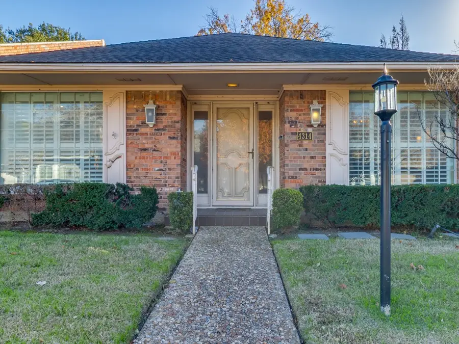4314 Thunder Road, Dallas, TX 75244 - Image #3