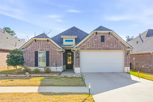731 Cambridge Bend Circle, Tyler, TX 75703