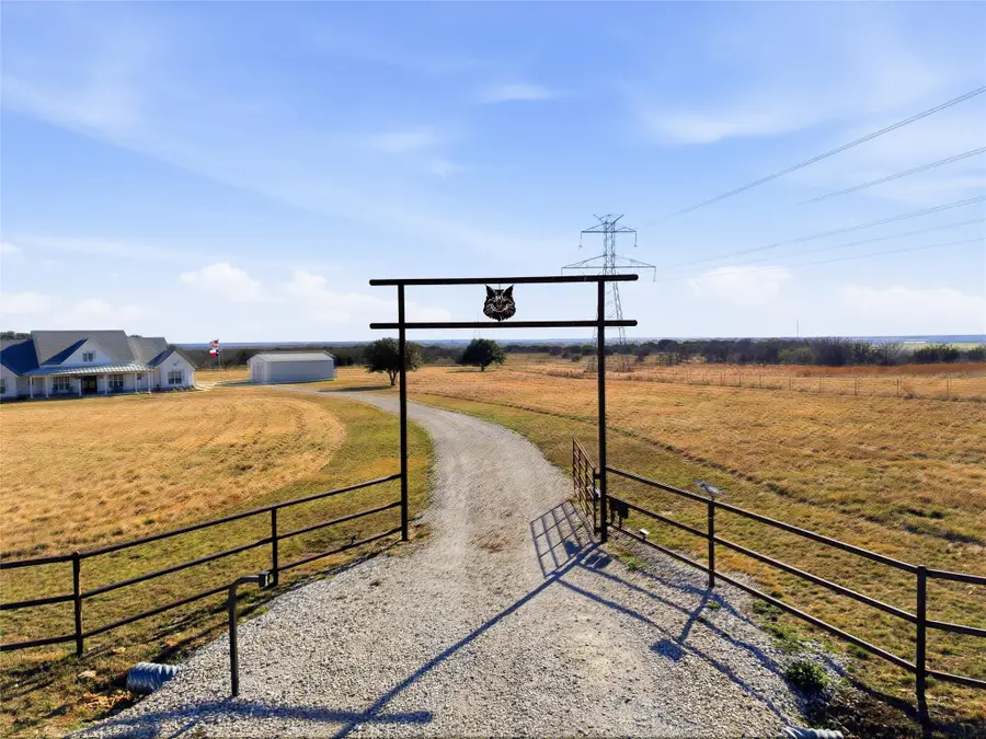 245 La Cresta Lane, Mineral Wells, TX 76067 - Image #3