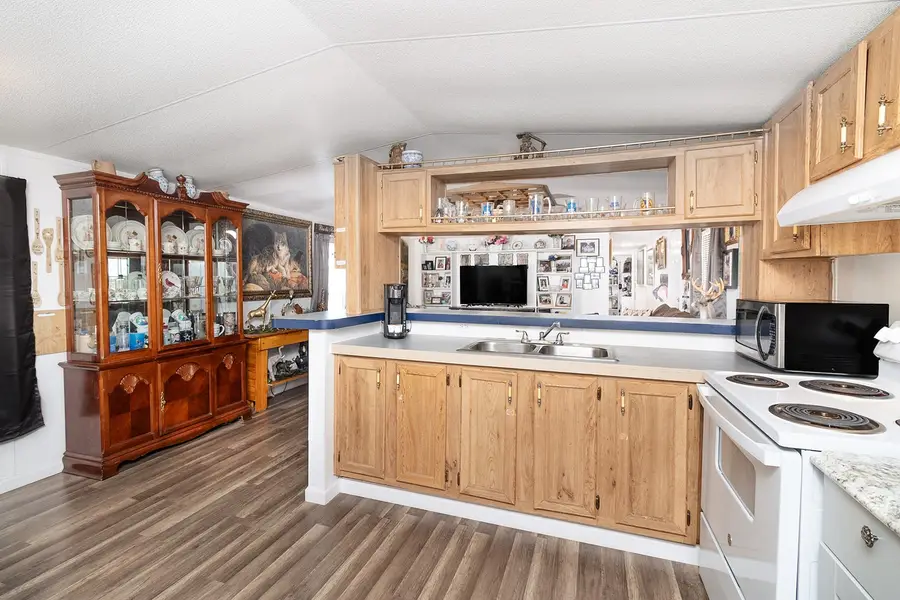 305 S Brown Street, Richland Springs, TX 76871 - Image #3