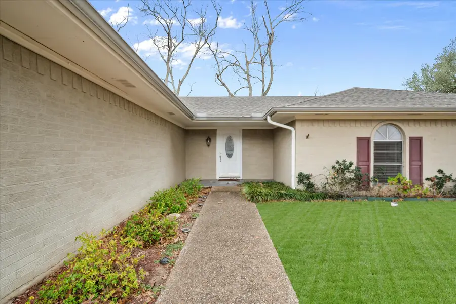 517 Edgewood Avenue, Corsicana, TX 75110 - Image #2