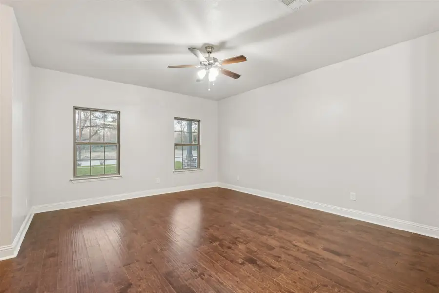 4824 Sunshine Drive, Fort Worth, TX 76105 - Image #3