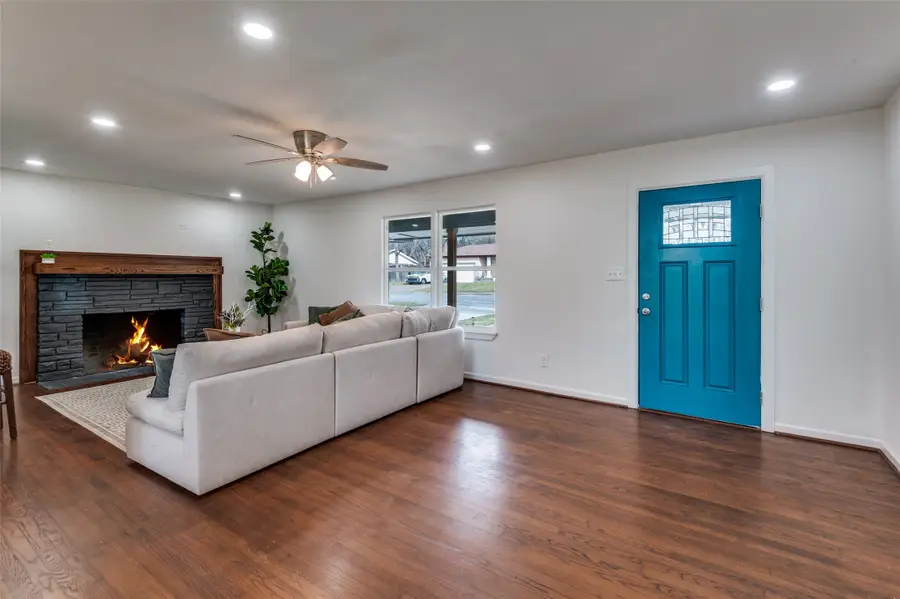 3133 Kingsbury Avenue, Richland Hills, TX 76118 - Image #3